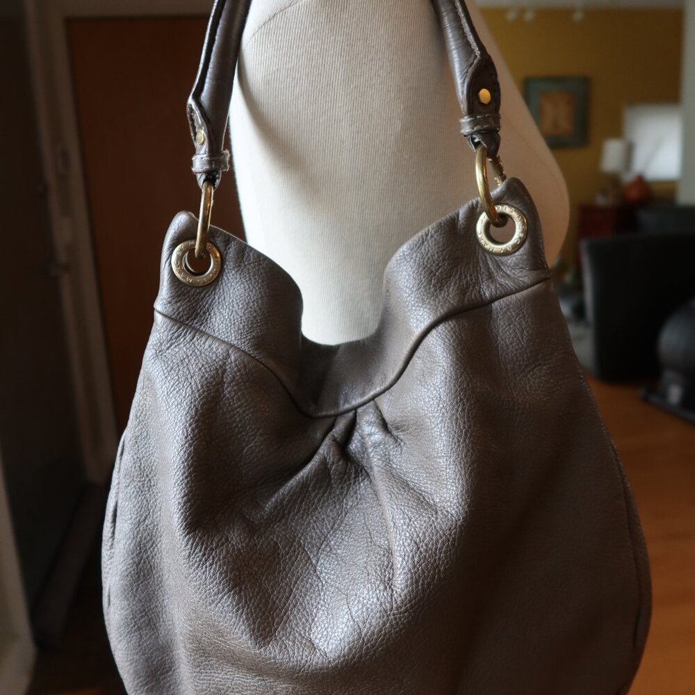 Marc By Marc Jacobs brownish grey classic leather Q Hillier hobo handbag/purse - Picture 3 of 16